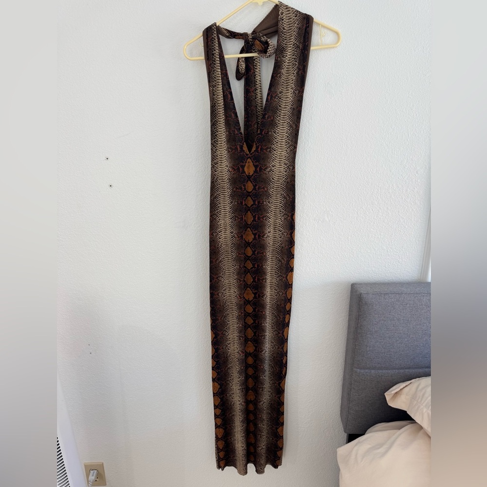 SKIMS Snake Print Maxi Dress — Size M | NWT - Picture 2 of 3